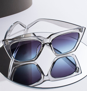 Product Name Here 33